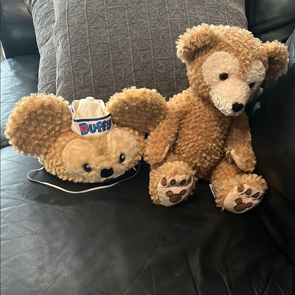 Disney Other - Duffy the Disney Bear Plush and Hat Set! Japans 
Duffy from Disney 💙